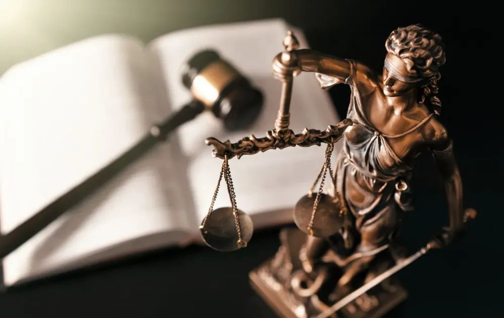 contrat et justice